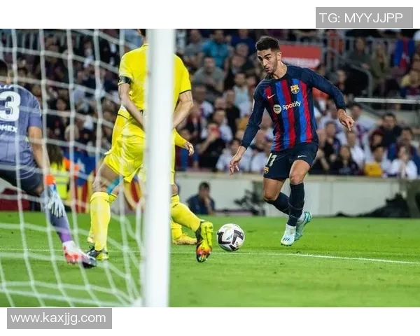 巴塞罗那与比利亚雷亚尔精彩对决回顾及赛后分析