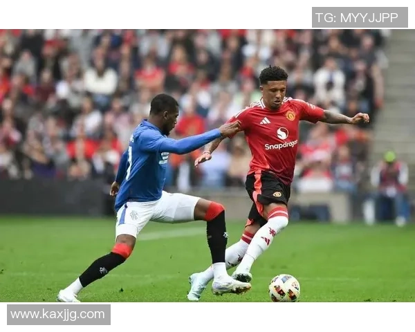 桑乔的崛起与挑战：从天才少年到足球舞台的闪耀明星之路